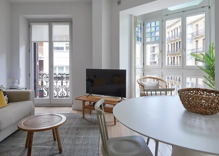 Easo 2b By Feelfree * Saint-Sébastien